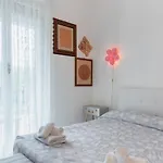 Flaminia Bright & Roomy Appartement Pesaro
