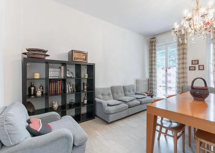 Flaminia Bright & Roomy Pesaro