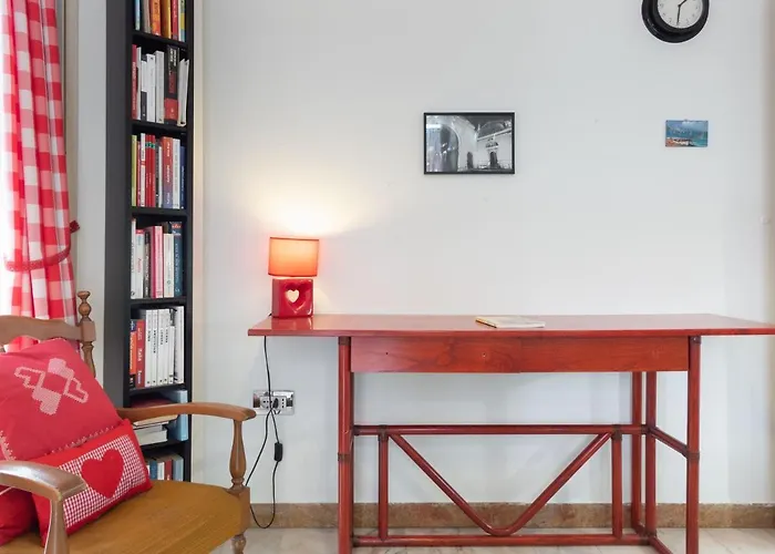Flaminia Bright & Roomy Apartment Pesaro