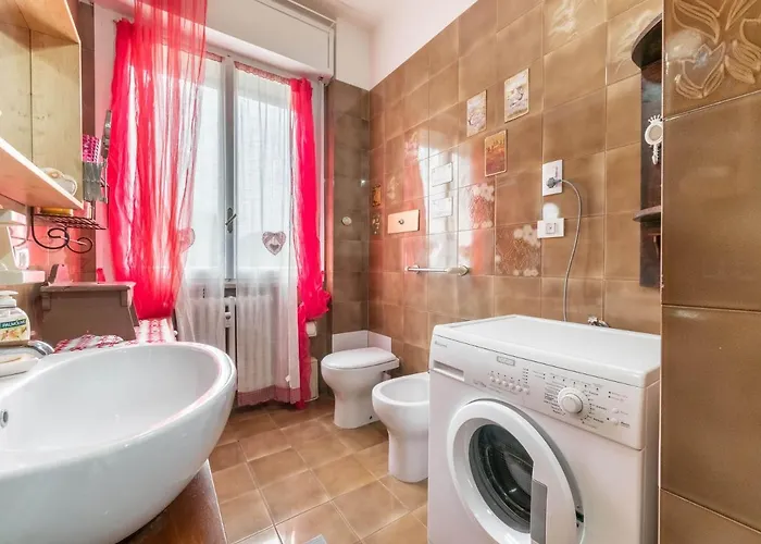 Flaminia Bright & Roomy Apartment