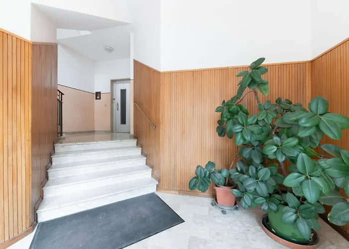 Flaminia Bright & Roomy Pesaro